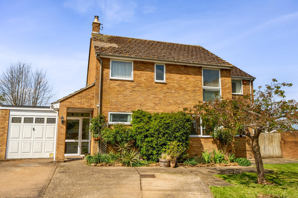 Main image of property: Robins Close, Barford St Michael, OX15
