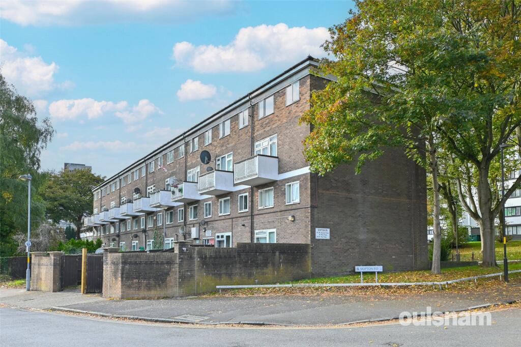 3-bed flat on Skipton Road, Birmingham, West Midlands, B16, £100,000