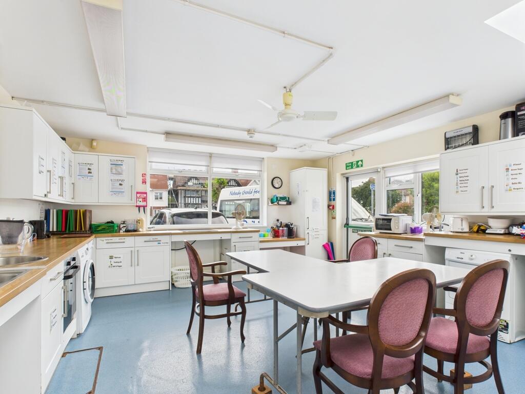 Photo 12
