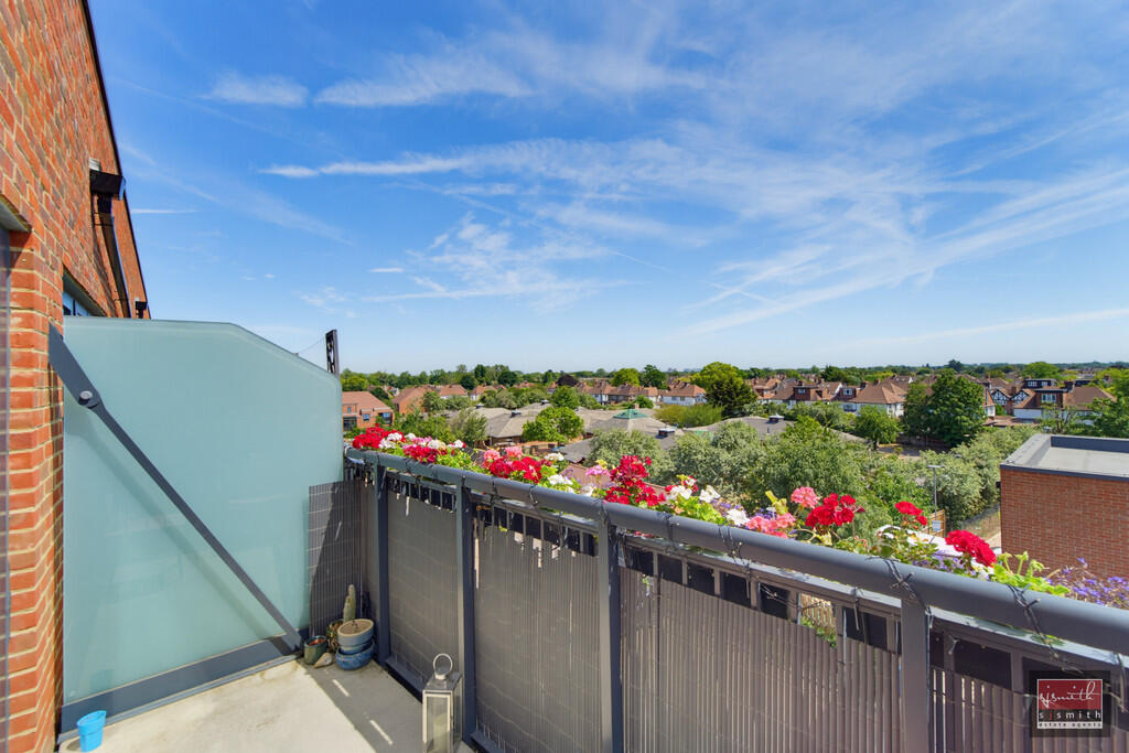 Apartment in Twickenham - View 4
