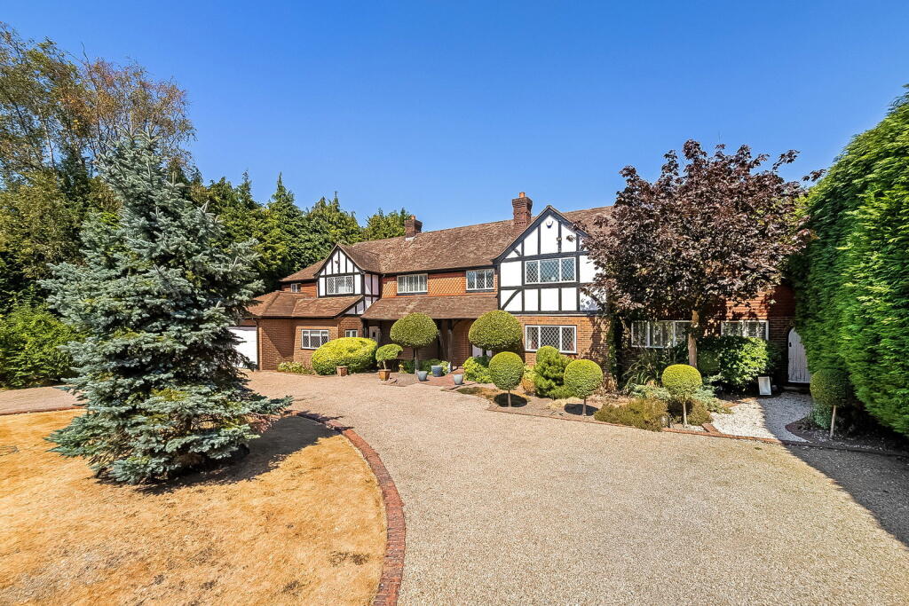 House in Kingston upon Thames