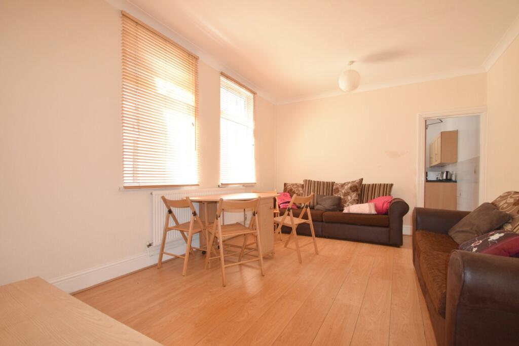 House in Cardiff - View 2