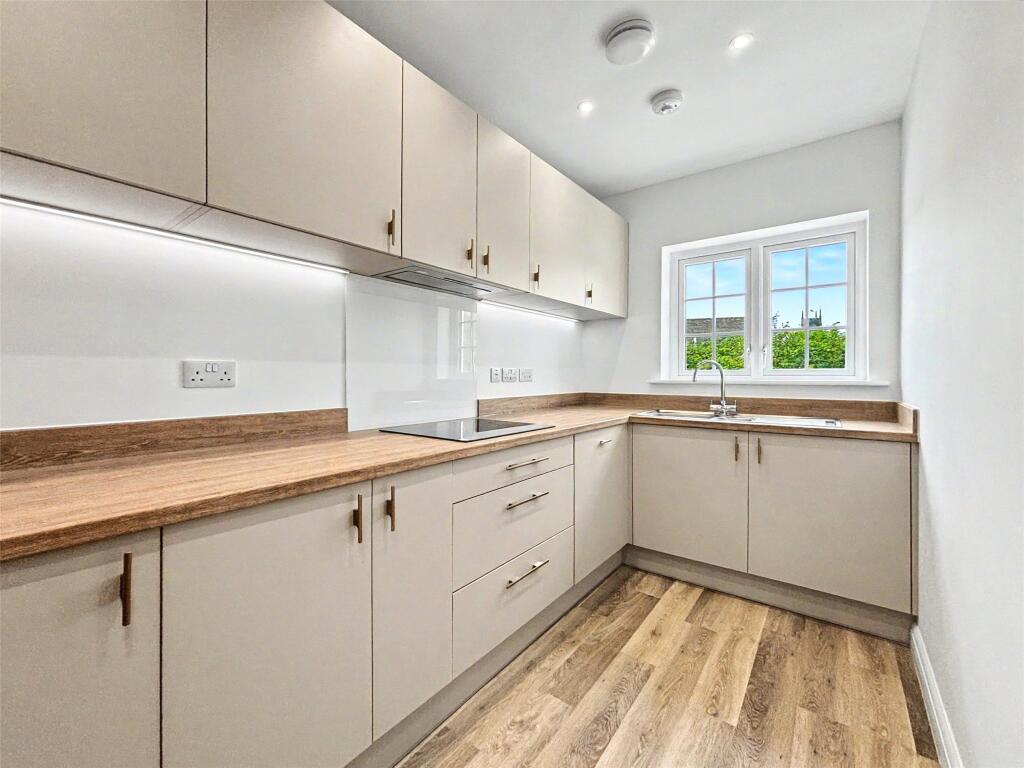 House in Exeter - View 2