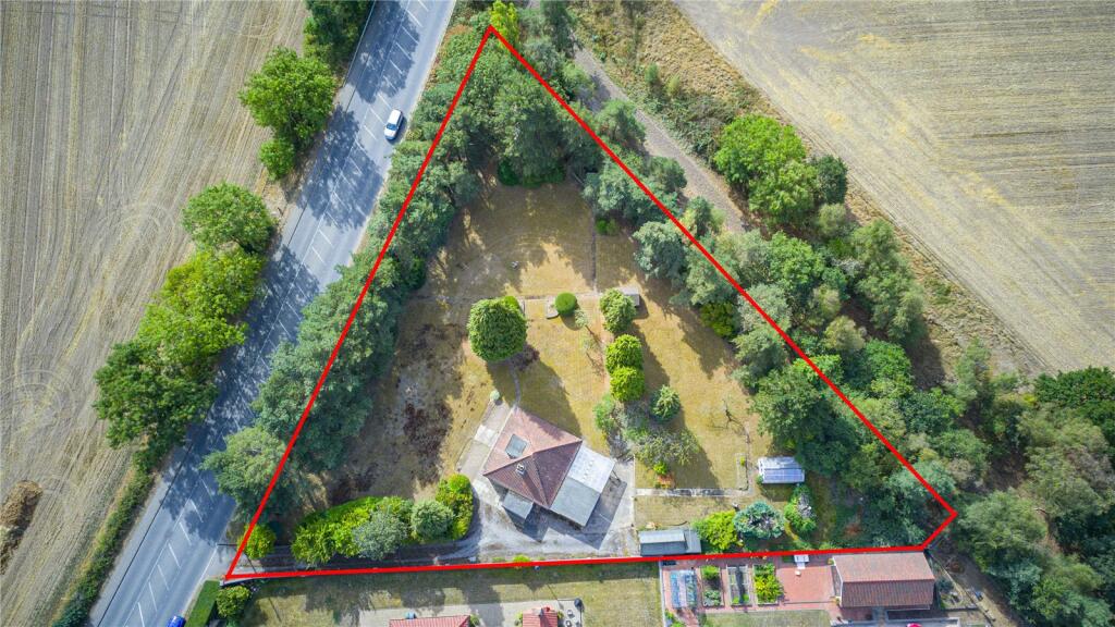 Main image of property: Great North Road, Scrooby, Doncaster, South Yorkshire, DN10