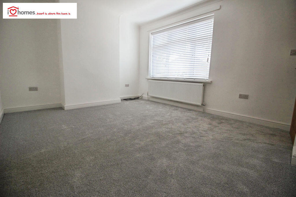School Avenue, Brownhills, Walsall photo 3