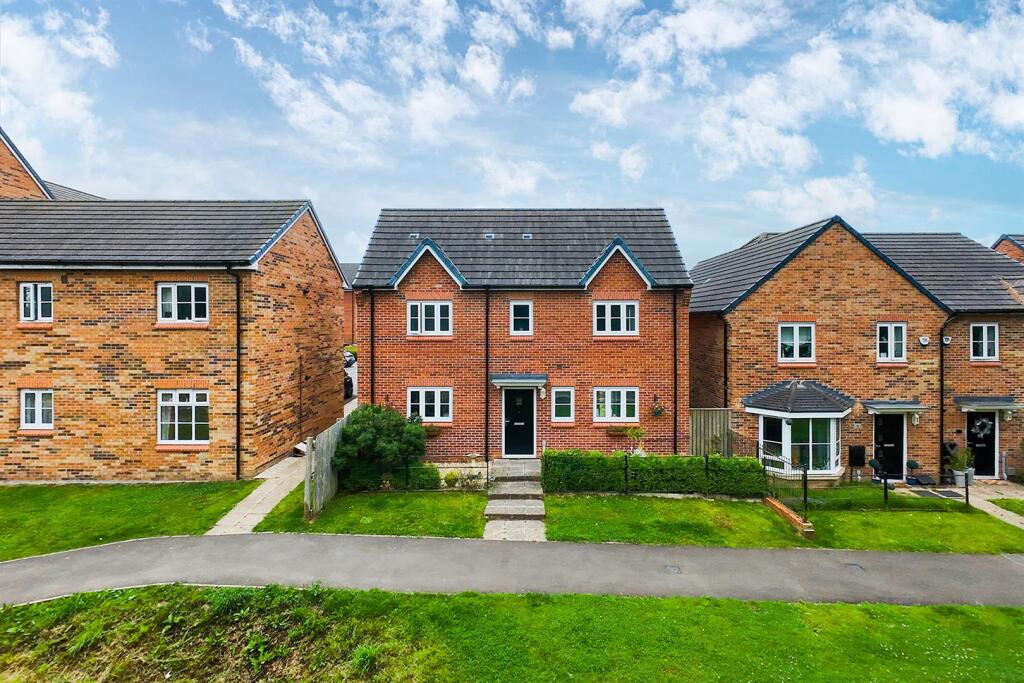 3-bed detached on Shaftsbury Close, St. Georges Wood, Morpeth, NE61, £315,000