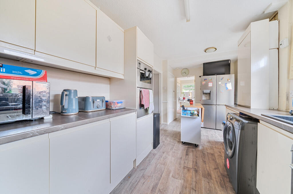 House in Orpington, Leesons, St Paul's Cray - View 5
