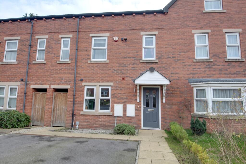 3-bed house on 13 Maple Gardens, Leeds, £350,000