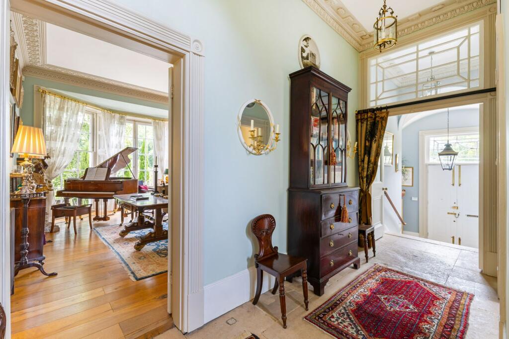 House in Bath - View 5