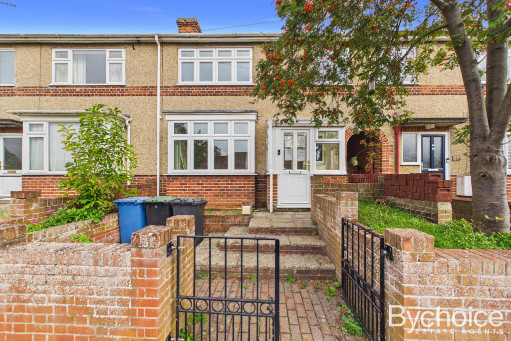 4-bed terraced on New Queens Road, Sudbury, Suffolk, £295,000