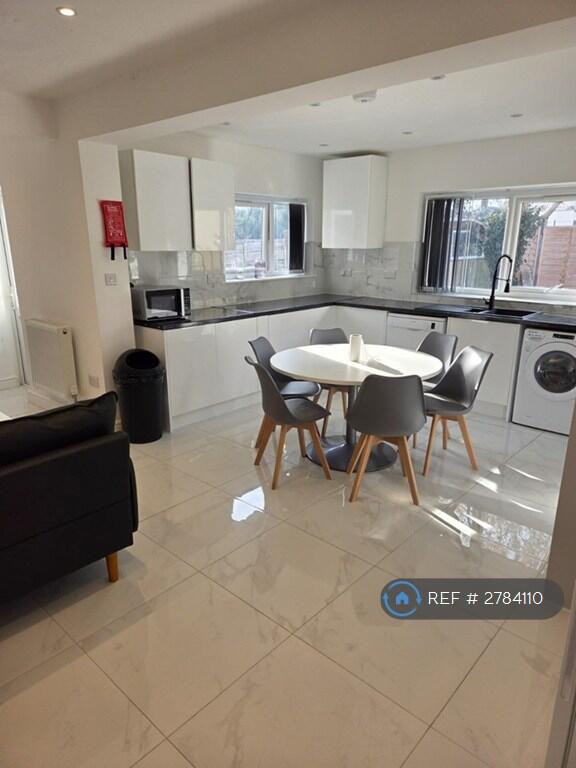 Main image of property: Shelley Road, Oxford, OX4