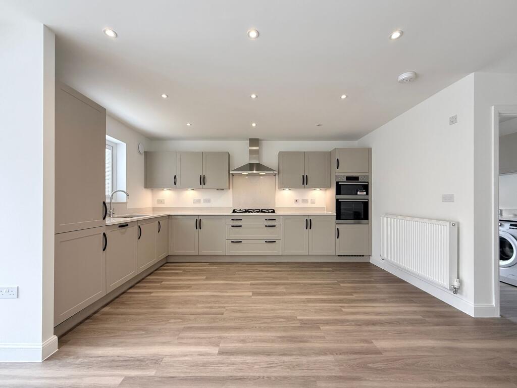 House in Vale of White Horse, Long Furlong, Abingdon on Thames - View 2