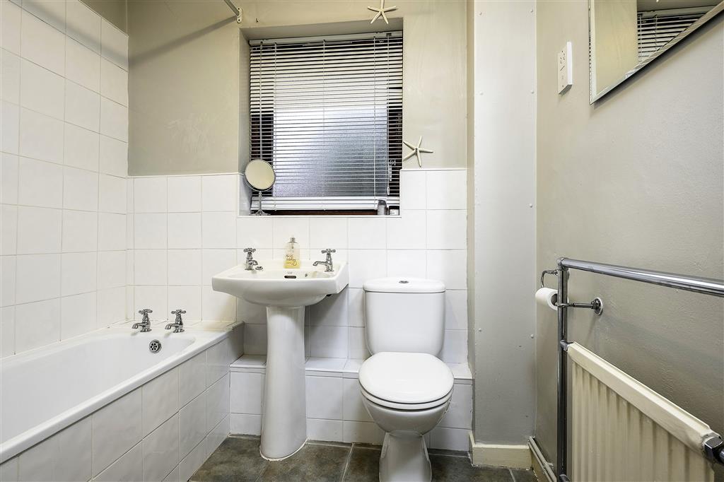 Apartment in Swansea, Waterfront - More