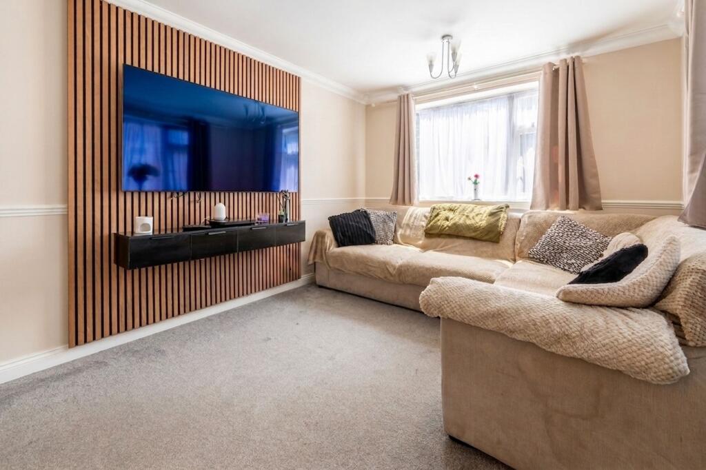 Apartment in Wealden, Polegate - View 2