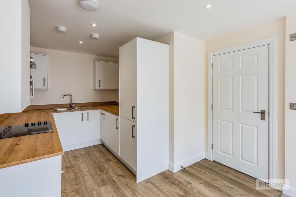 Apartment in Coventry - View 3