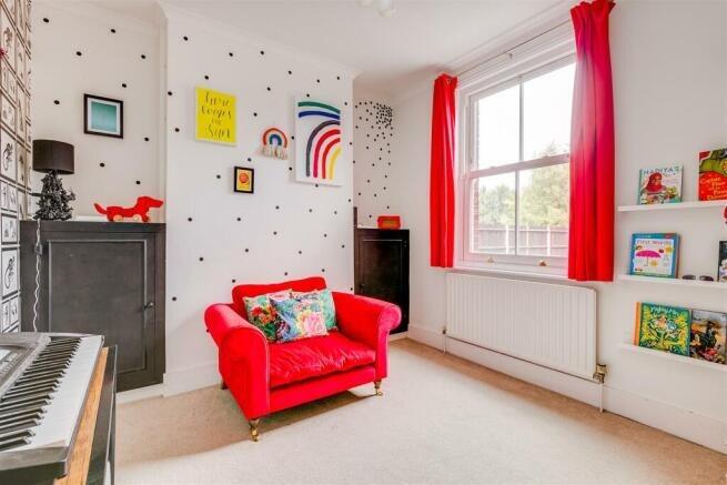 Guide Price £950,000 - £1,050,000 photo 4
