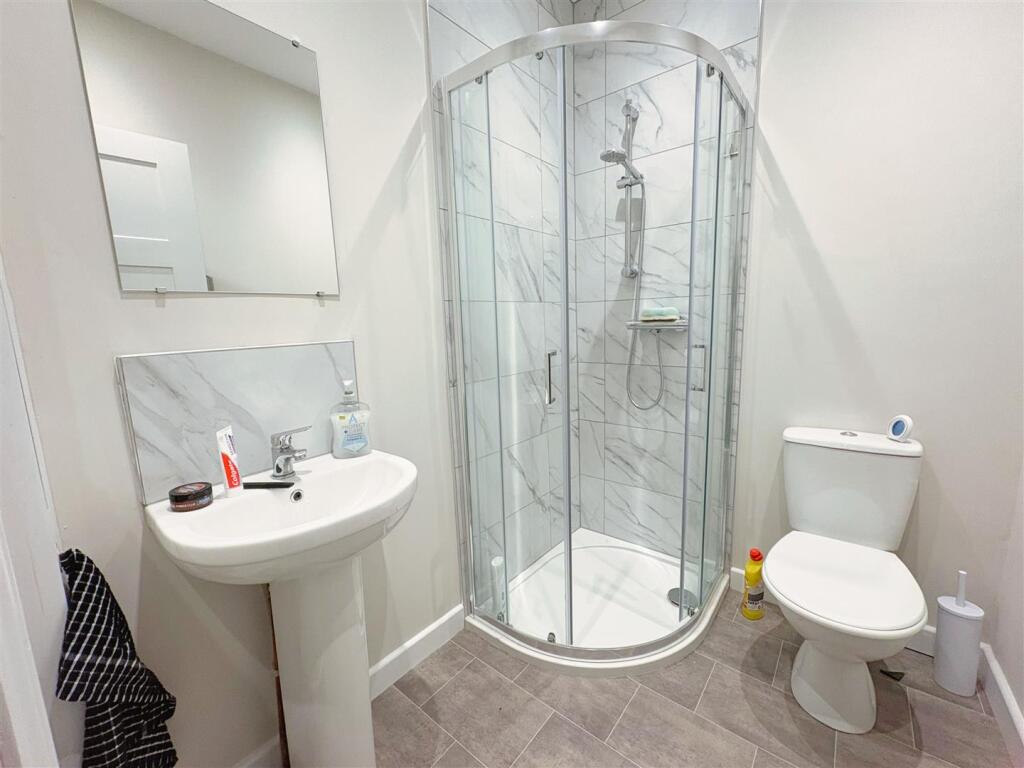 Apartment in Hastings, Trinity Triangle, Blacklands - More