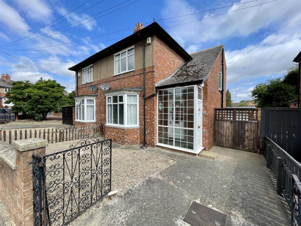 2-bed semi-detached on Brinkburn Avenue, Darlington, £150,000