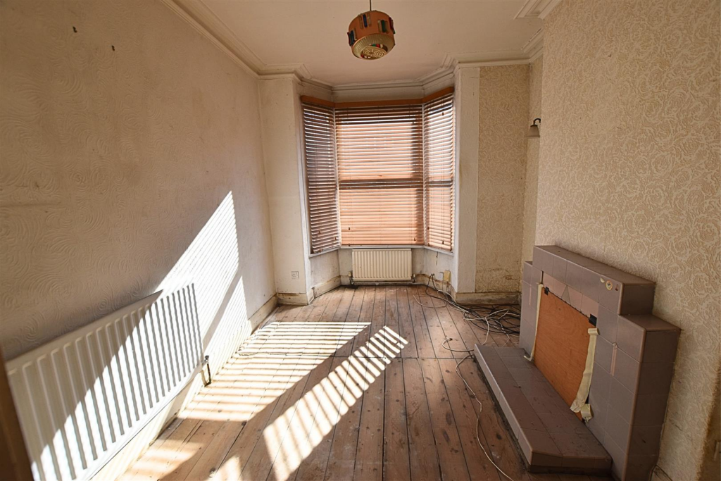 House in Cleethorpes, New Clee - View 3