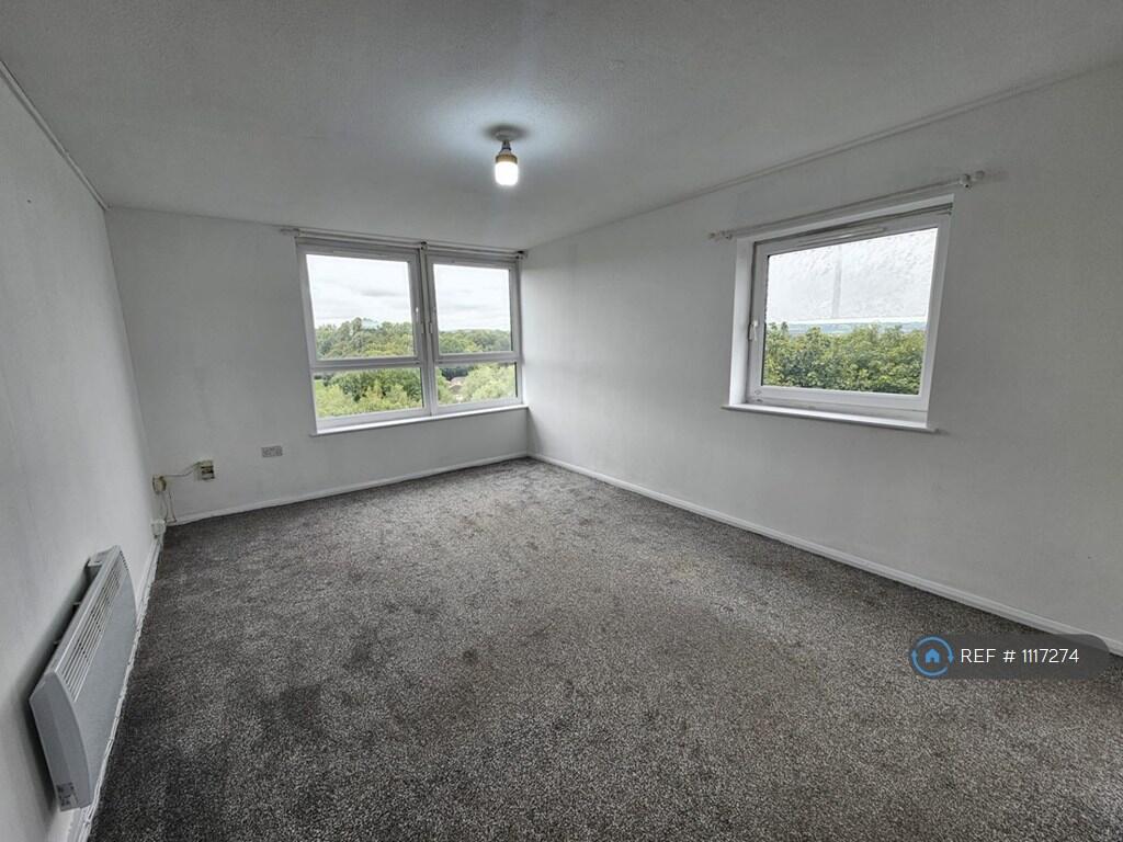 Blackshaw House, Bolton, BL3 photo 2