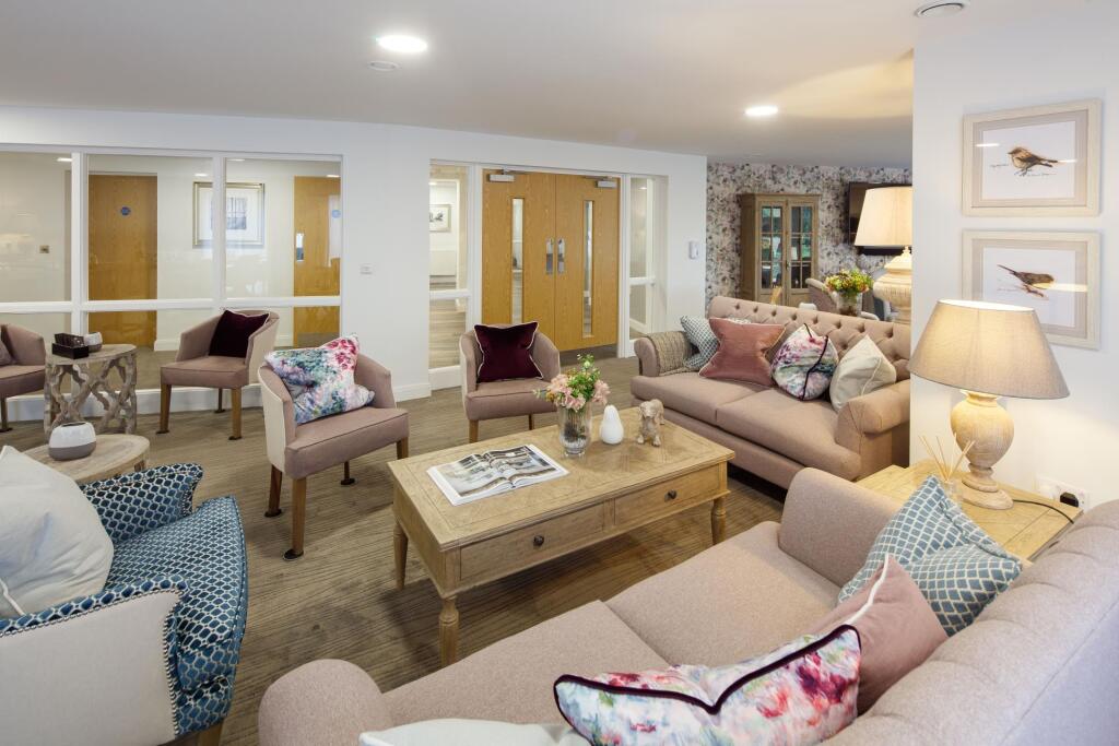 Apartment in Stevenage - View 5