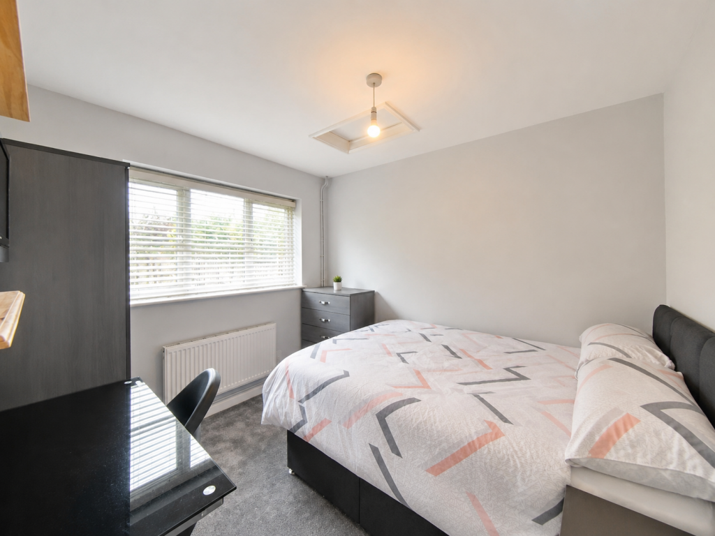 House in Leicester - View 5