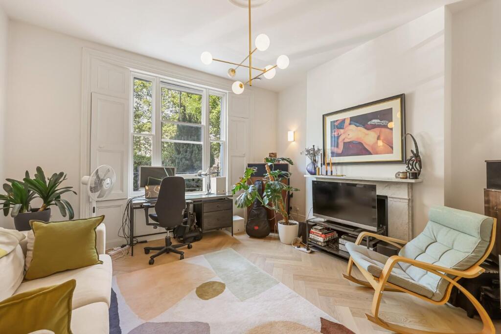 Apartment in London - View 3