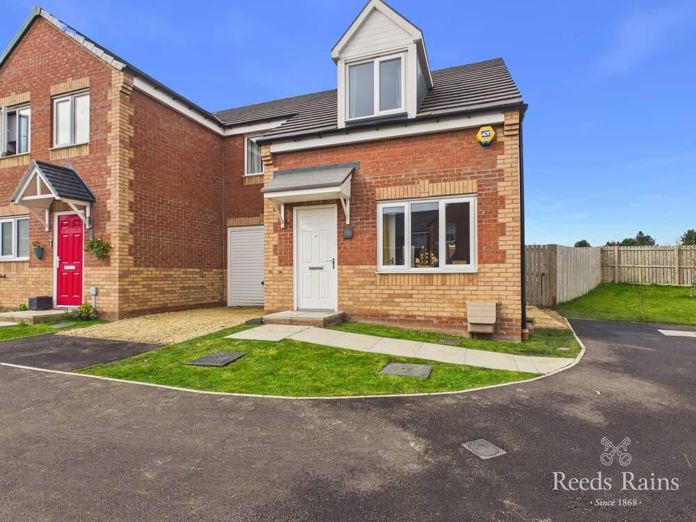 Main image of property: Queensbury Grove, Middlesbrough, North Yorkshire, TS5