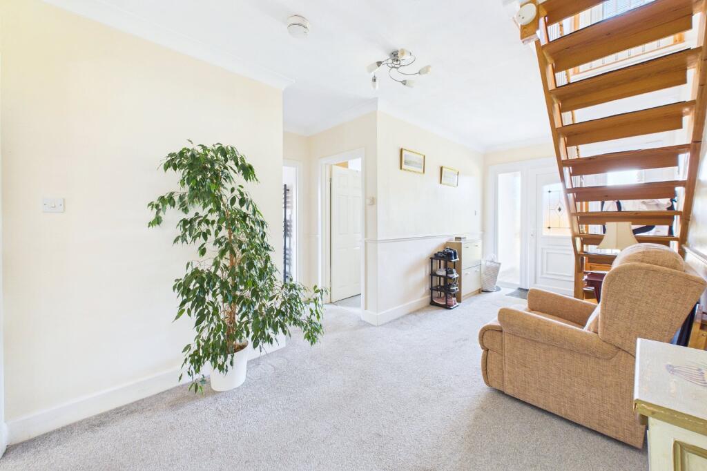 House in Corfe Mullen - View 5