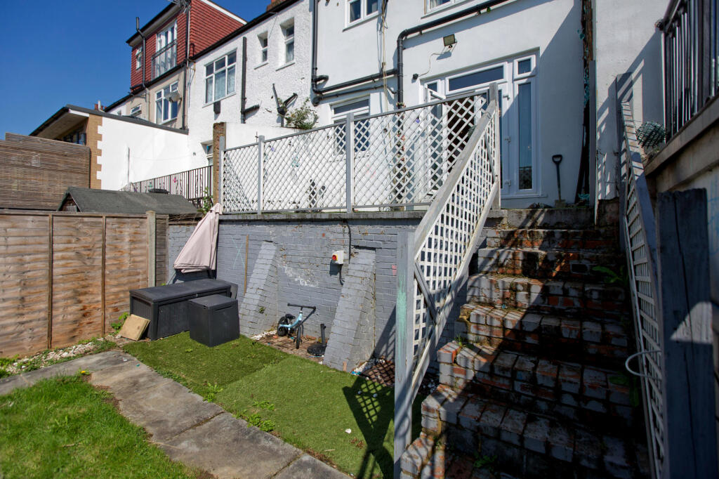 Property photo 11