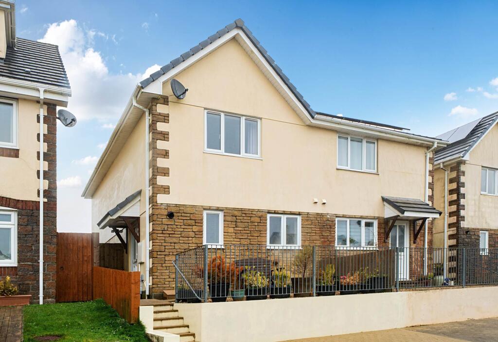 3-bed semi-detached on St Ann`s Chapel, Gunnislake, £248,000