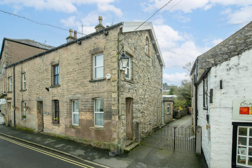 Main image of property: Main Street, Ingleton, Carnforth, North Yorkshire, LA6