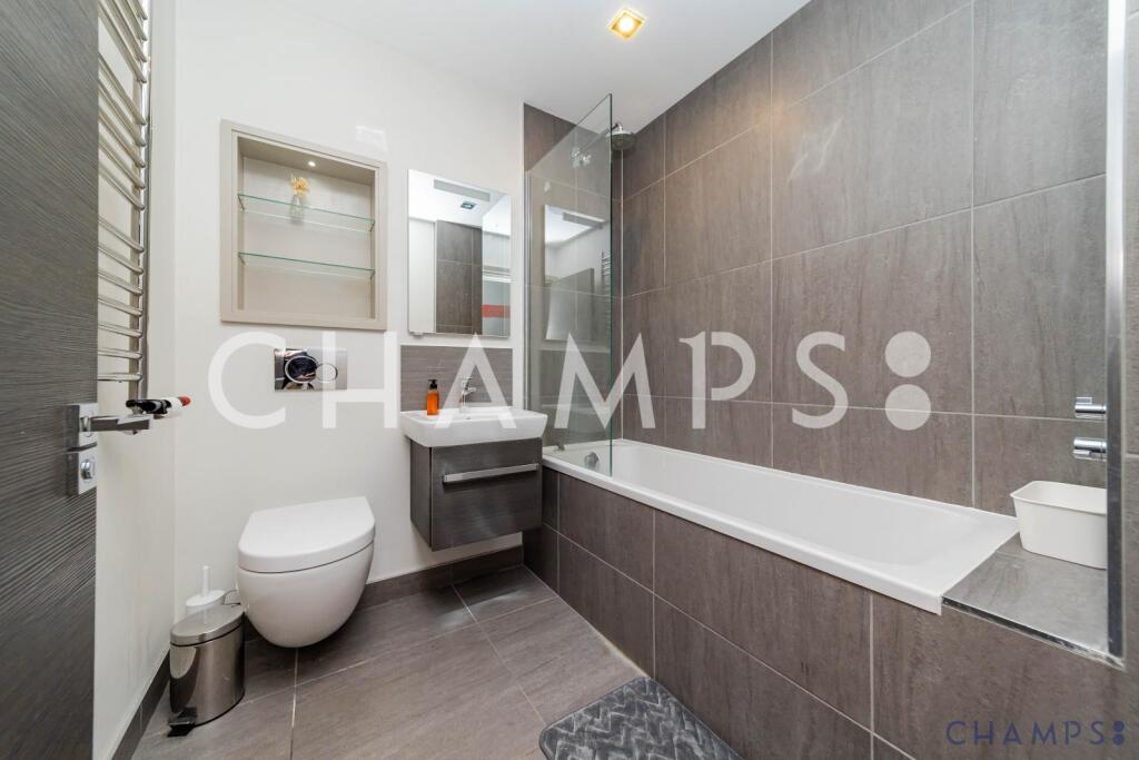 Apartment in London - View 4