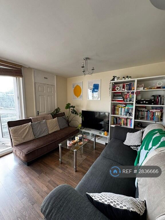 Main image of property: Hind Grove, London, E14