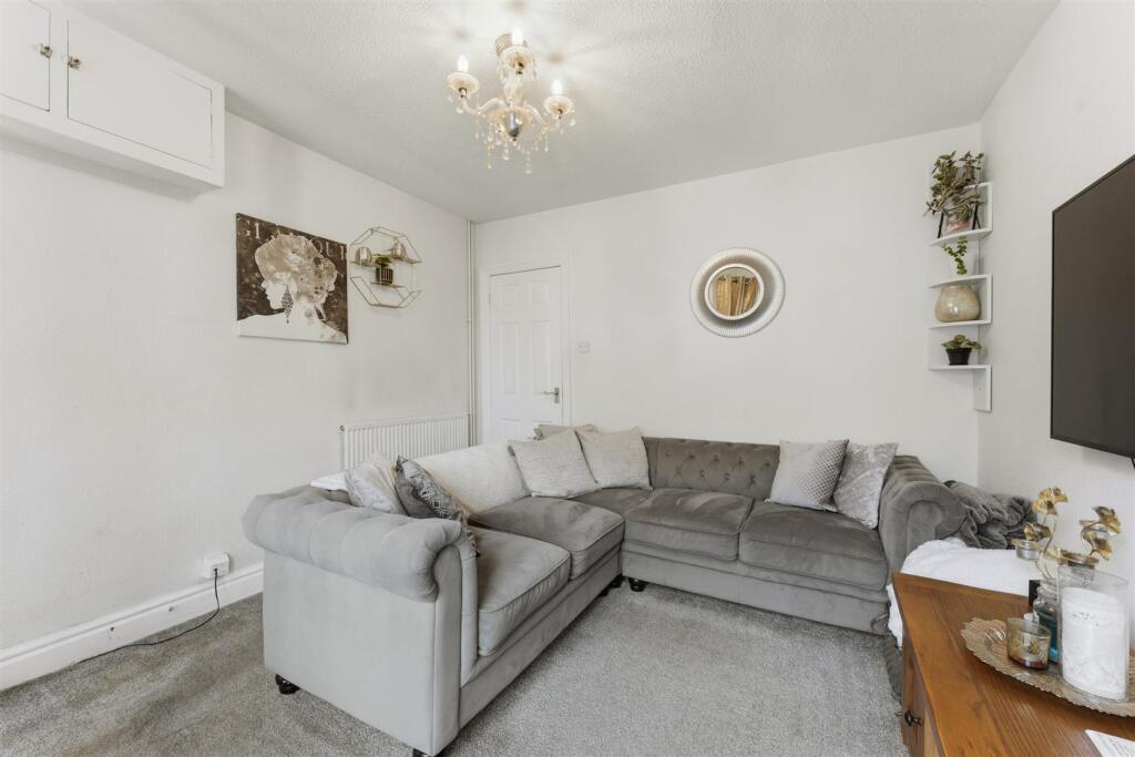 House in Finedon, North Northamptonshire - View 6