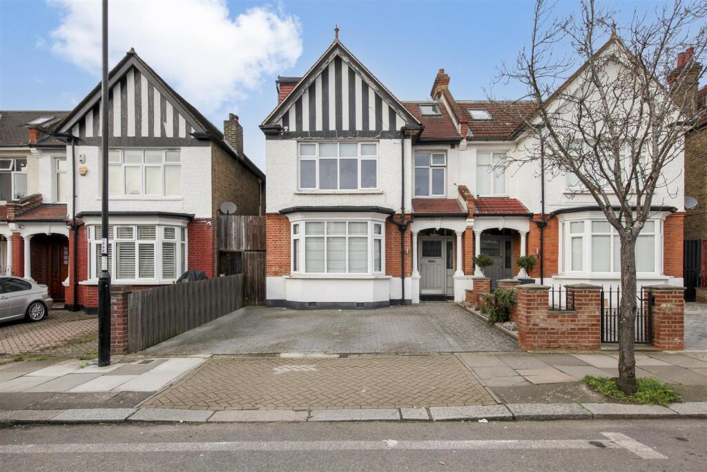 Bellingham Road, London photo 2