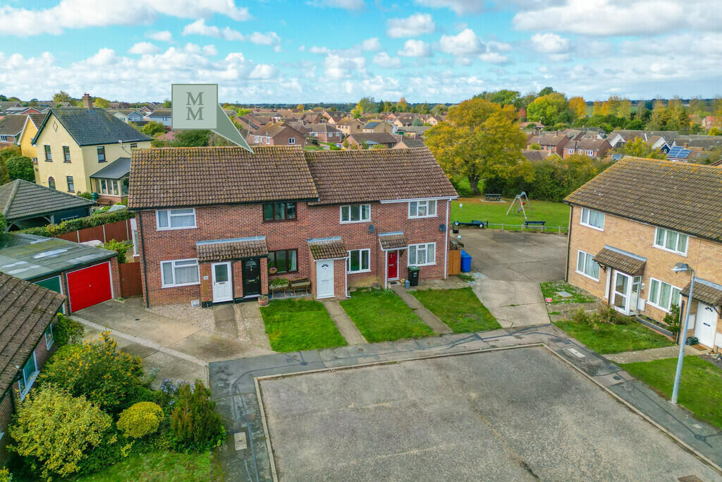 2-bed terraced on Gainsborough Drive, Halesworth, £190,000