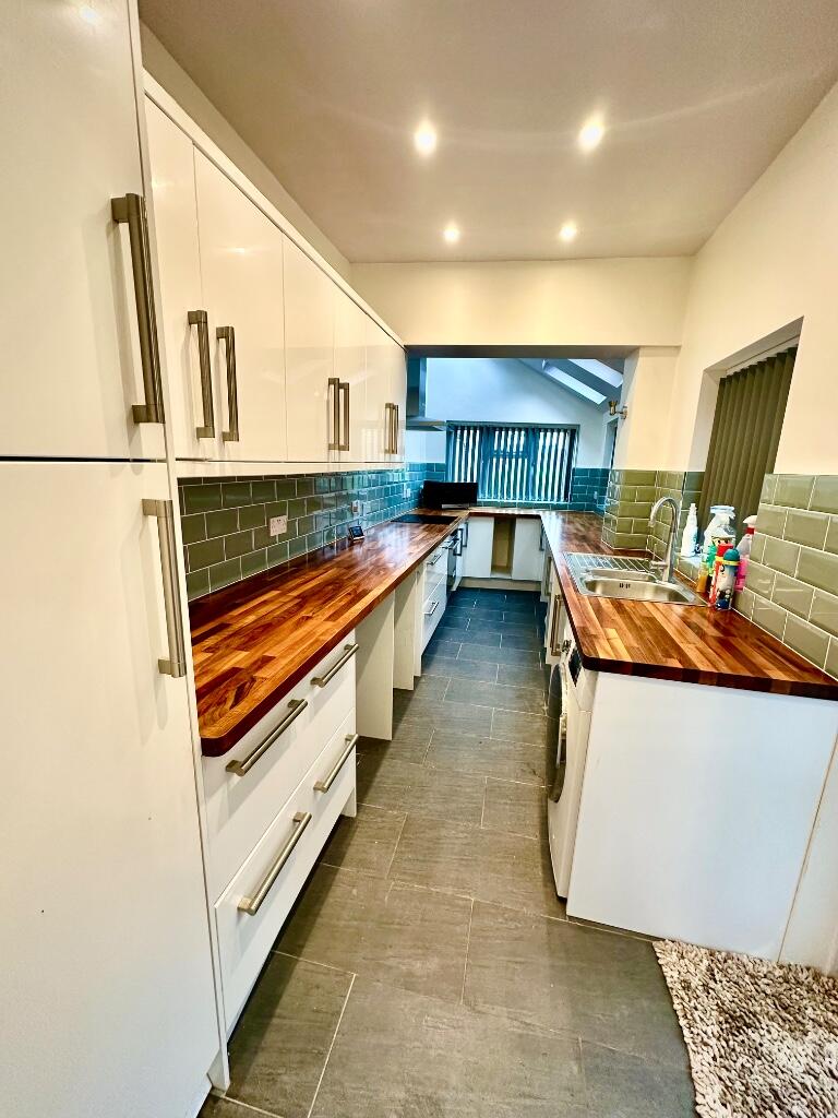 Main image of property: NEWLY REFURBISHED 2-BEDROOM HOME, DE23