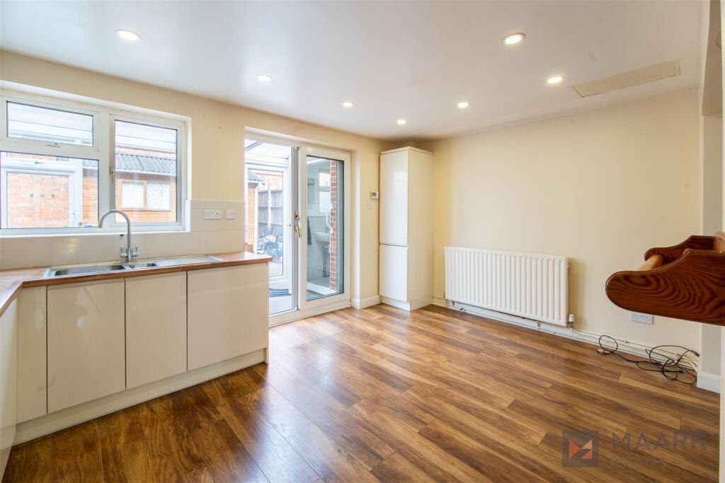 House in Leicester - View 3