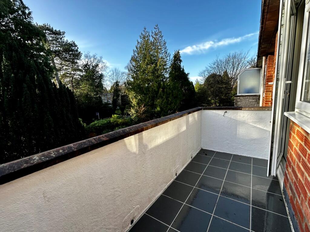 27 Marlborough Road, WESTBOURNE, BH4 photo 3