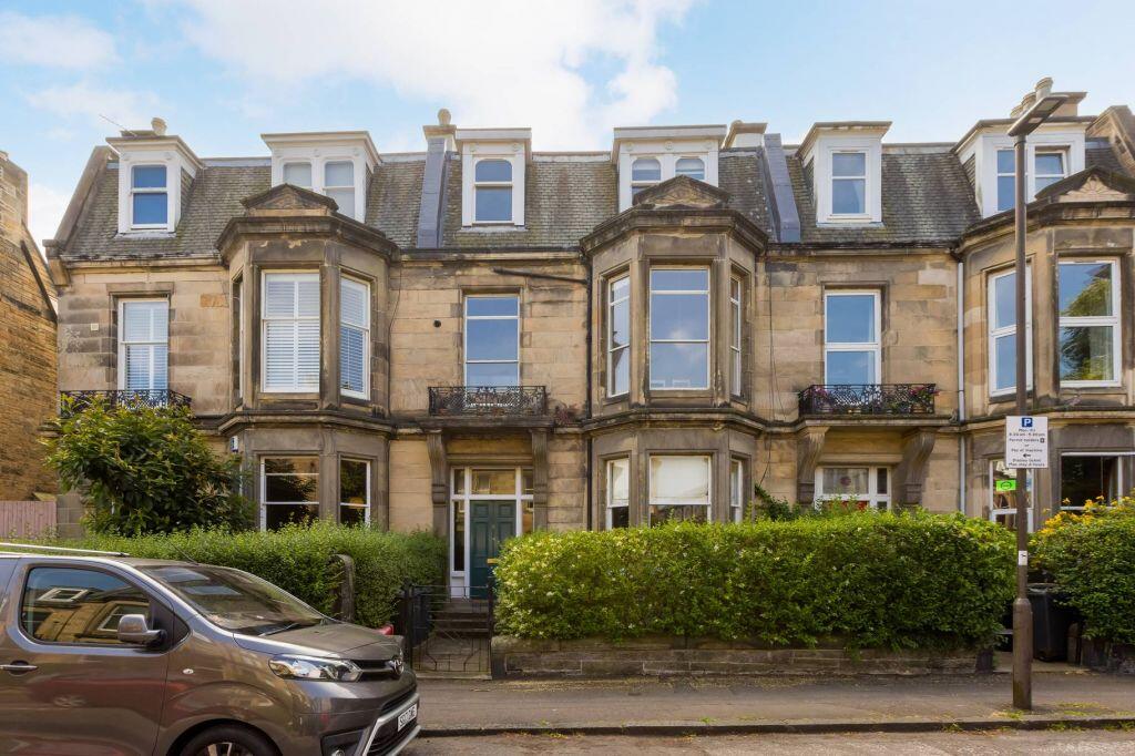 Main image of property: 8 (1F) Westhall Gardens, Bruntsfield, Edinburgh, EH10 4JQ