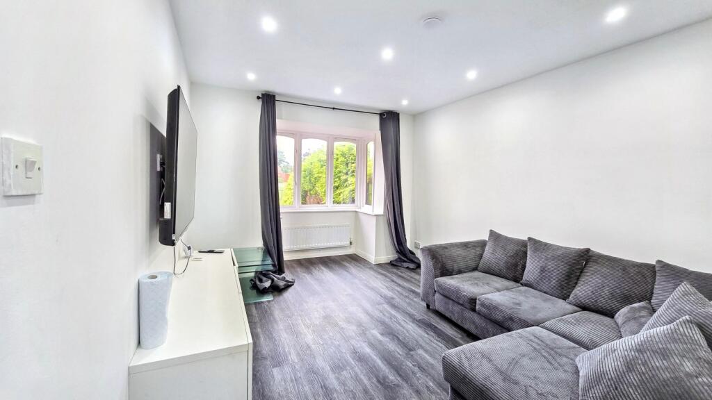 House in Aberdeen - View 2