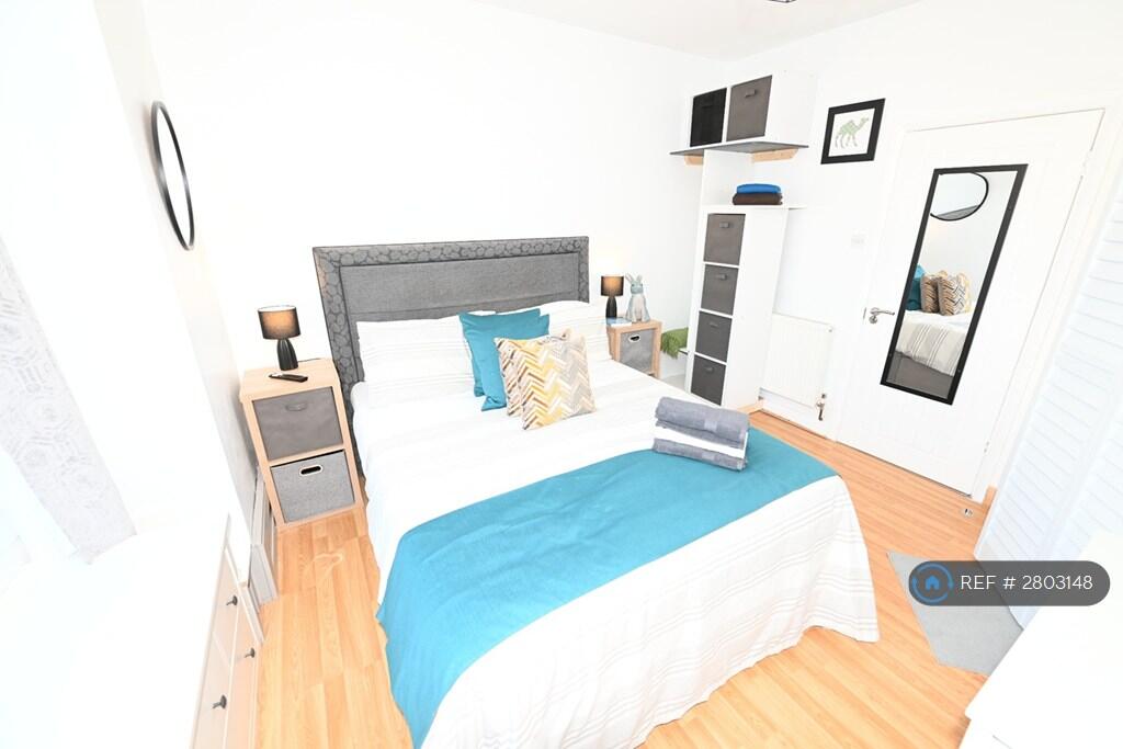 House in Southampton - View 5