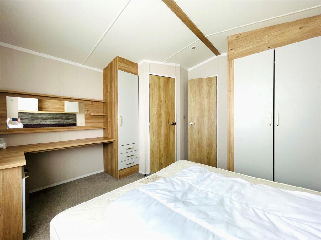 West Bay Holiday Park, Bridport, Dorset, DT6 photo 3