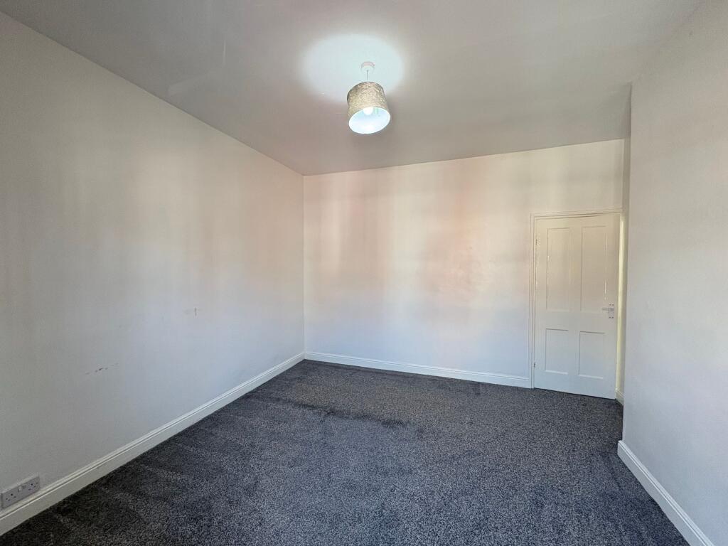 House in Darlington - More