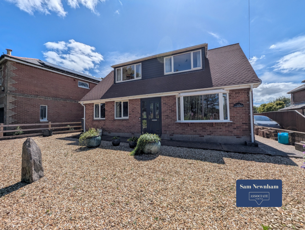 Main image of property: Main Road, Havenstreet, PO33