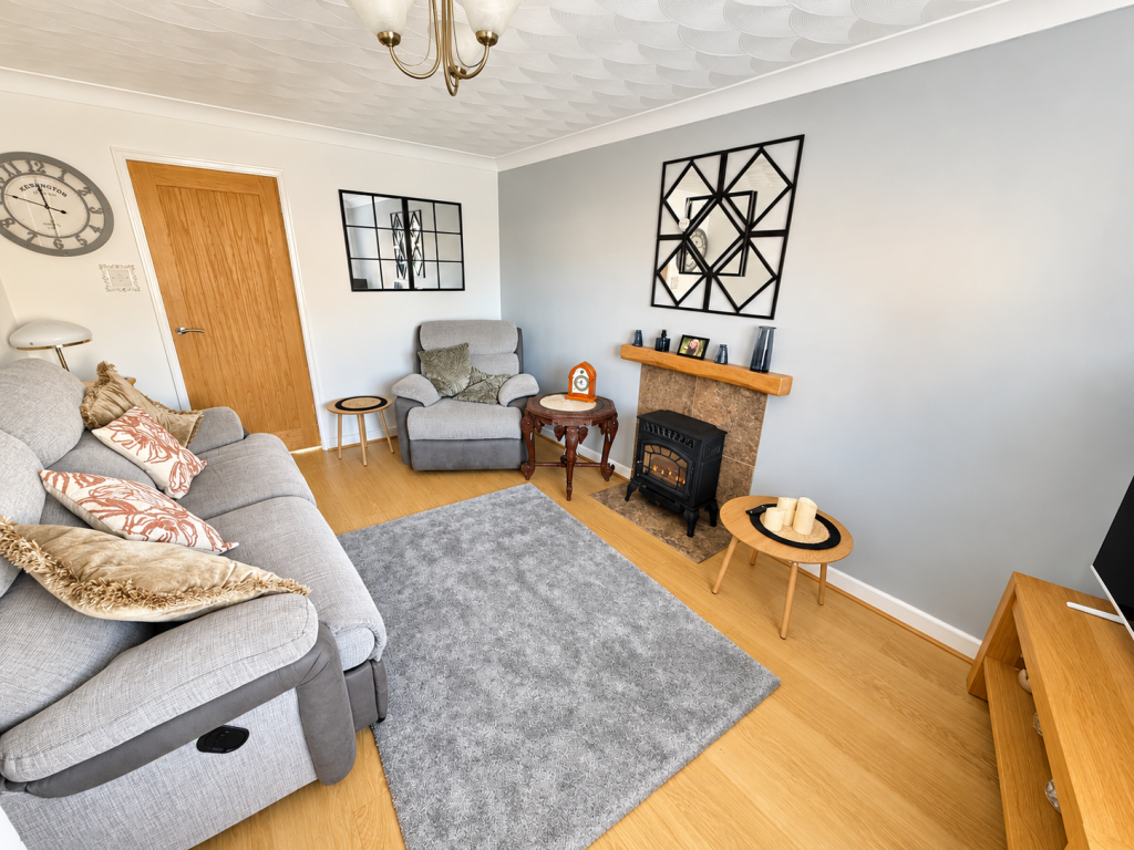 Eltham Close, Wigan, WN4 photo 4