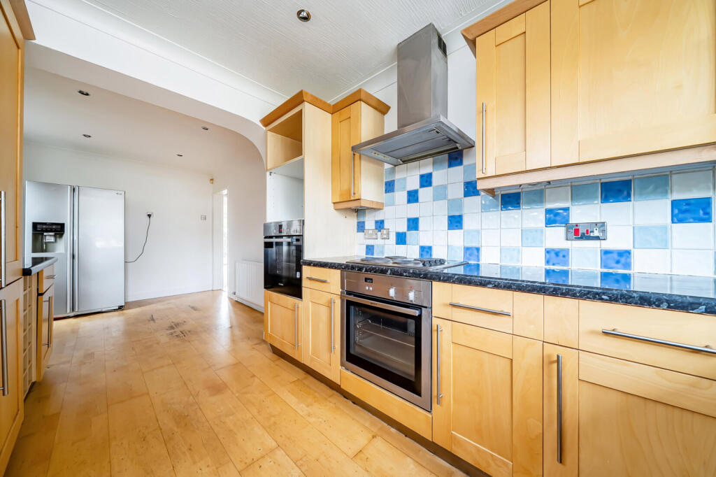 House in Vale of White Horse, Caldecott, Abingdon on Thames - View 4