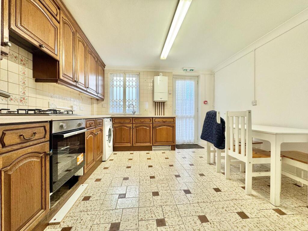 Main image of property: Kemp Drive, London, E14