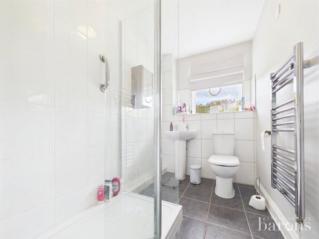 Guinea Court, Chineham, Basingstoke, Hampshire, RG24 photo 4